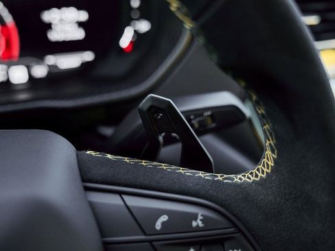 Used 2024 Lamborghini Urus Performante image 63