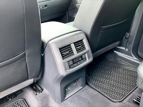 Used 2023 Volkswagen Atlas SEL R-Line image 18
