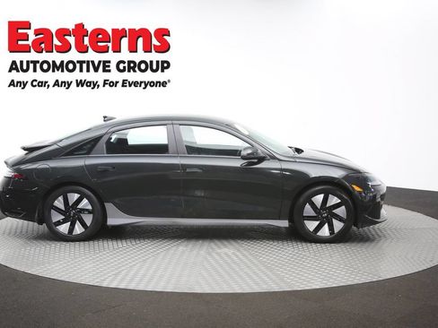 Used 2024 Hyundai Ioniq 6 SE RWD image 45