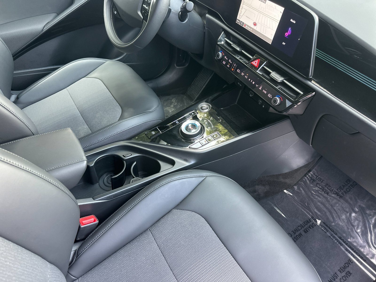 Used 2024 Kia Niro Wind FWD image 16