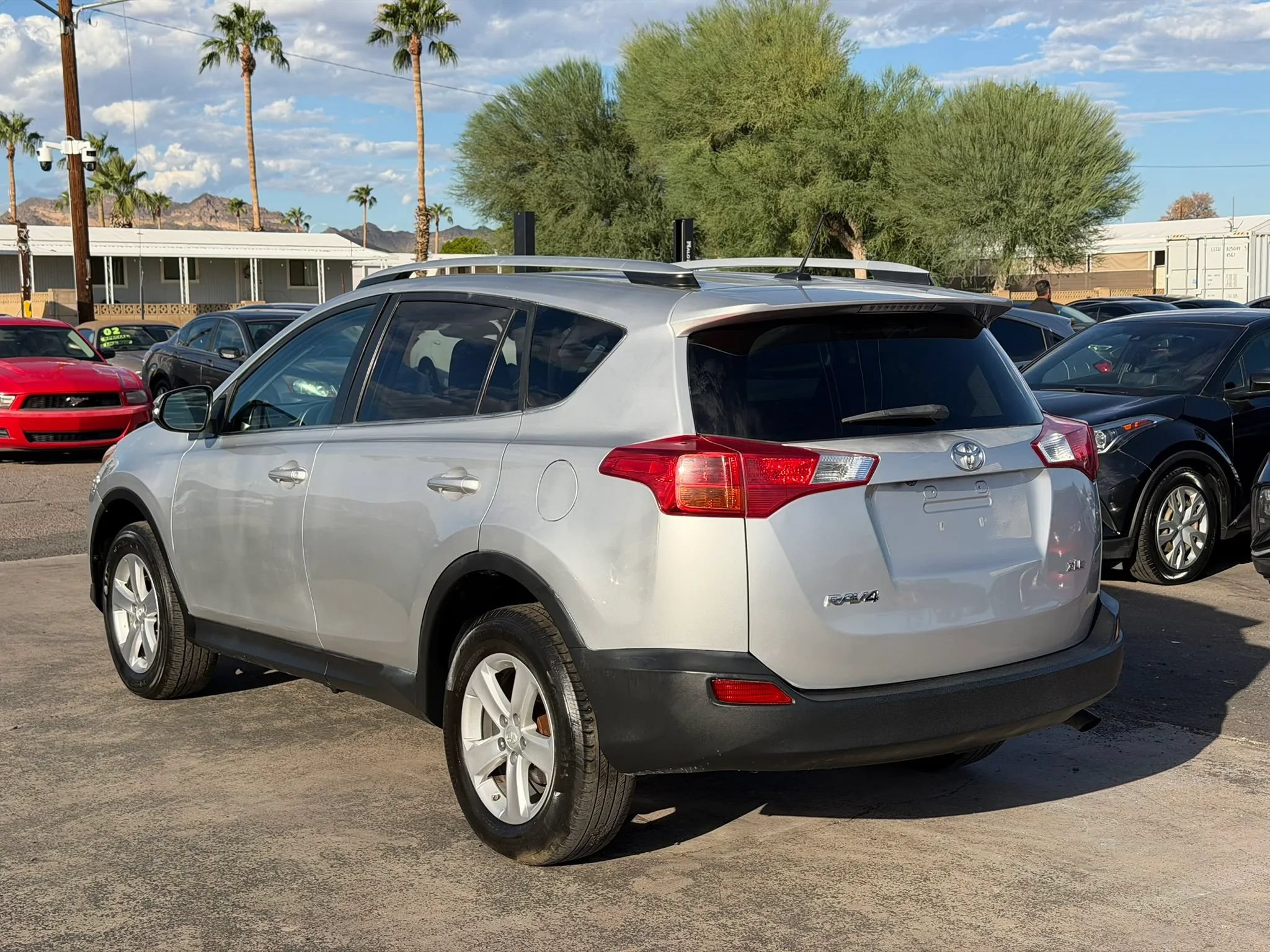 Used 2013 Toyota RAV4 XLE FWD image 6