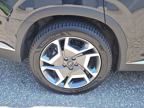 Used 2024 Hyundai Palisade Limited AWD/4WD image 9