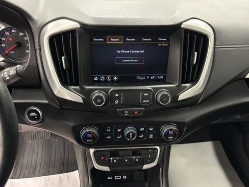 Used 2023 GMC Terrain SLT image 22