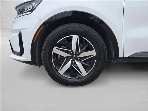 Used 2022 Kia Sorento S FWD image 22