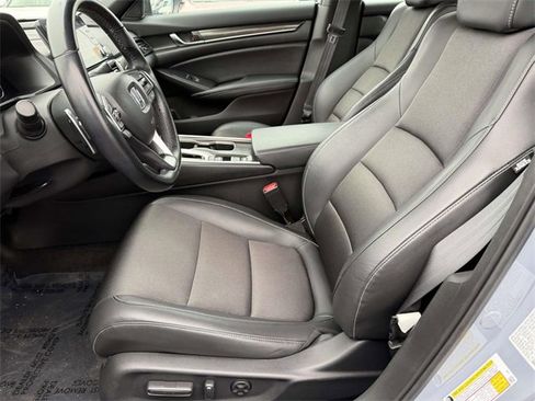 Used 2022 Honda Accord Sport image 12