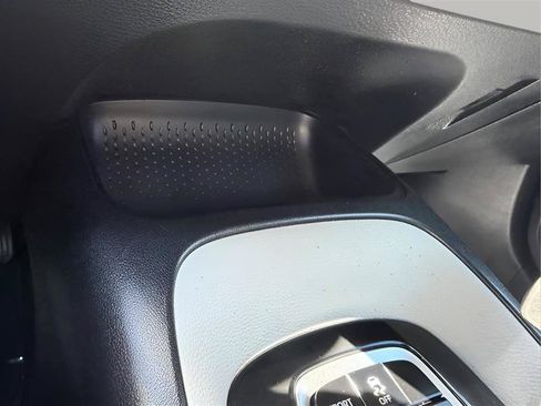Used 2021 Toyota Corolla SE FWD image 34