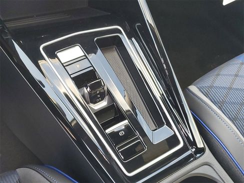 New 2026 Volkswagen Golf w/ Euro Style Package image 25