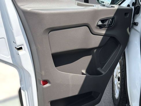Used 2024 Ford Transit 350 XLT RWD image 13