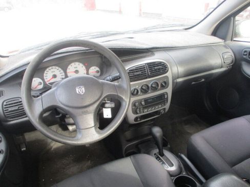 Used 2005 Dodge Neon SXT image 7
