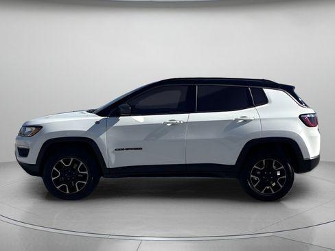 Used 2019 Jeep Compass Trailhawk w/ Cold Weather Group image 5