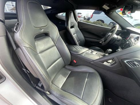 Used 2018 Chevrolet Corvette Stingray Coupe w/ 2LT Preferred Equipment Group image 27