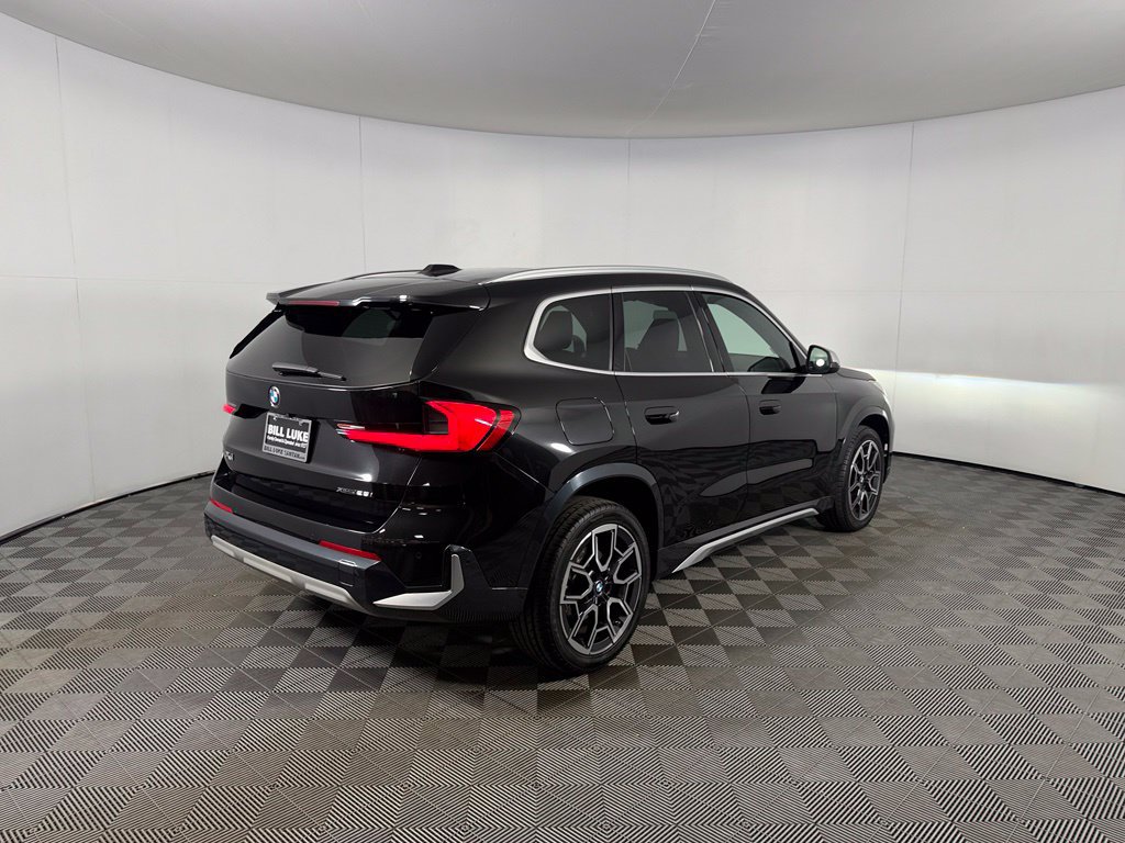 Used 2024 BMW X1 xDrive28i w/ Convenience Package AWD/4WD image 7