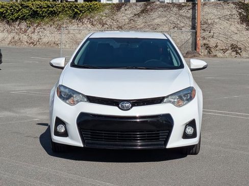 Used 2016 Toyota Corolla S Special Edition image 2