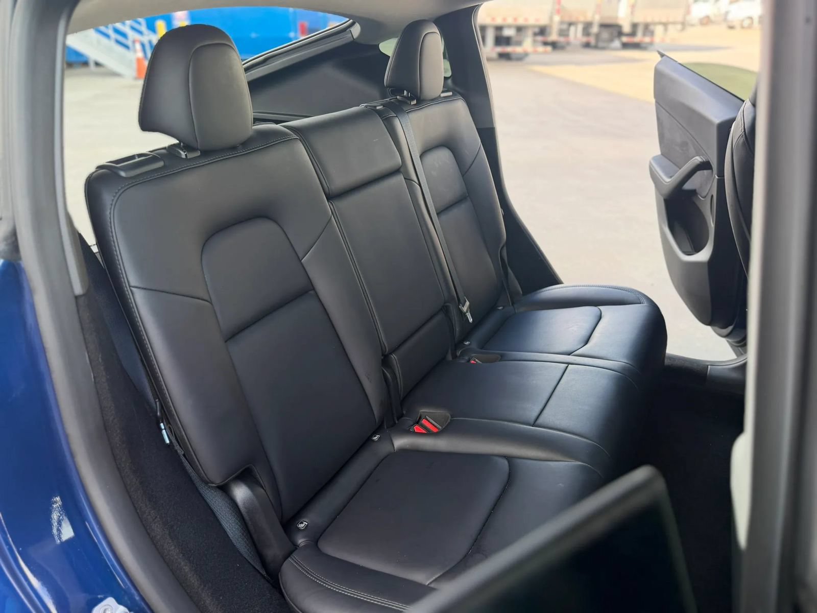 Used 2023 Tesla Model Y Performance AWD/4WD image 22