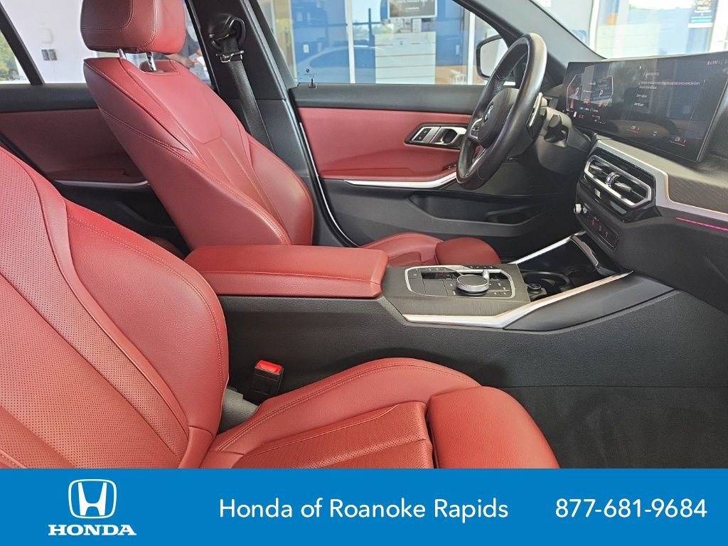 Used 2023 BMW 330i Sedan w/ M Sport Package RWD image 15