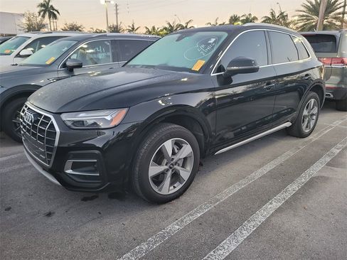 Used 2023 Audi Q5 2.0T Premium w/ Convenience Package image 4
