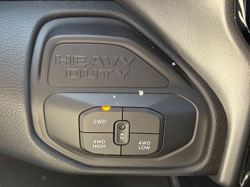 New 2026 RAM 2500 Laramie AWD/4WD image 24