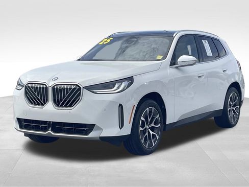 Used 2025 BMW X3 xDrive30i w/ Convenience Package image 8