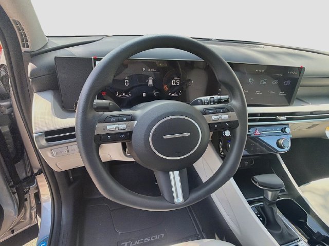 New 2026 Hyundai Tucson SEL Plus FWD image 11
