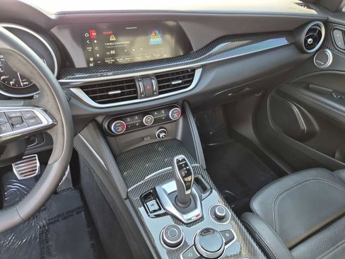 Used 2022 Alfa Romeo Stelvio Quadrifoglio w/ Active Assist Plus Package image 23