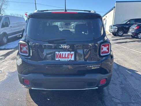 Used 2015 Jeep Renegade Limited image 4