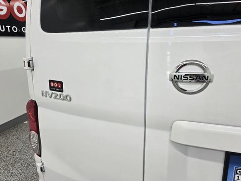 Used 2018 Nissan NV200 SV w/ Navigation Package FWD image 8