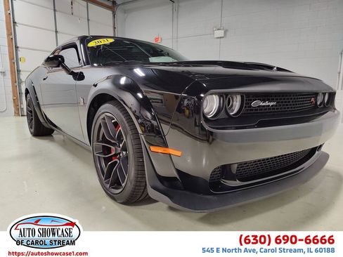 Used 2021 Dodge Challenger R/T Scat Pack image 1