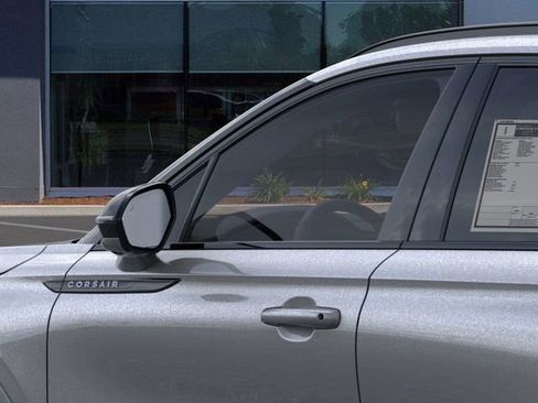 New 2026 Lincoln Corsair Premiere image 42