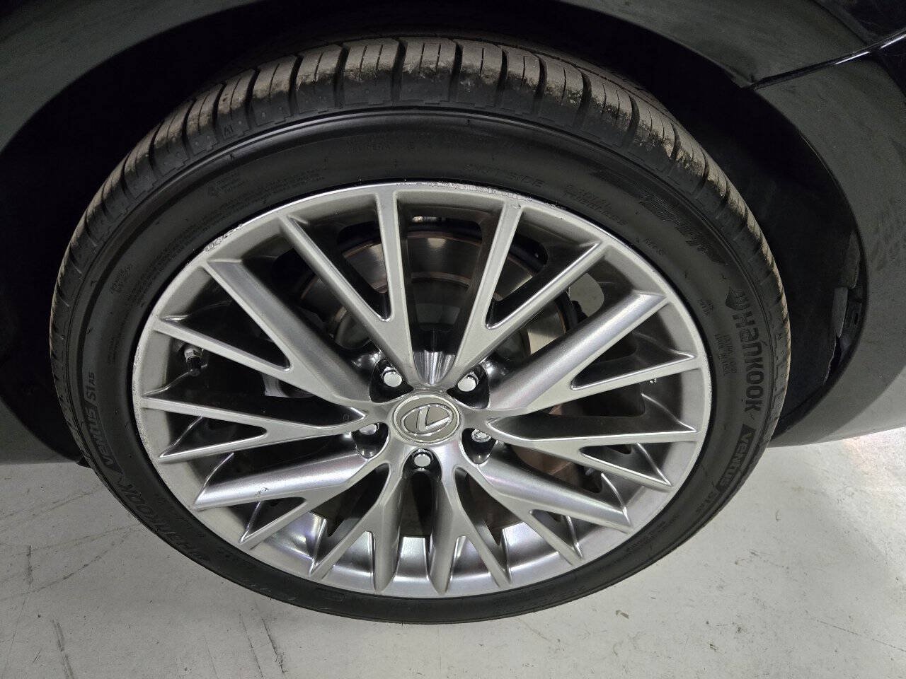 Used 2015 Lexus IS 250 AWD w/ Luxury Package image 9
