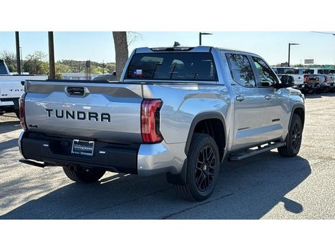 New 2026 Toyota Tundra Limited AWD/4WD image 9