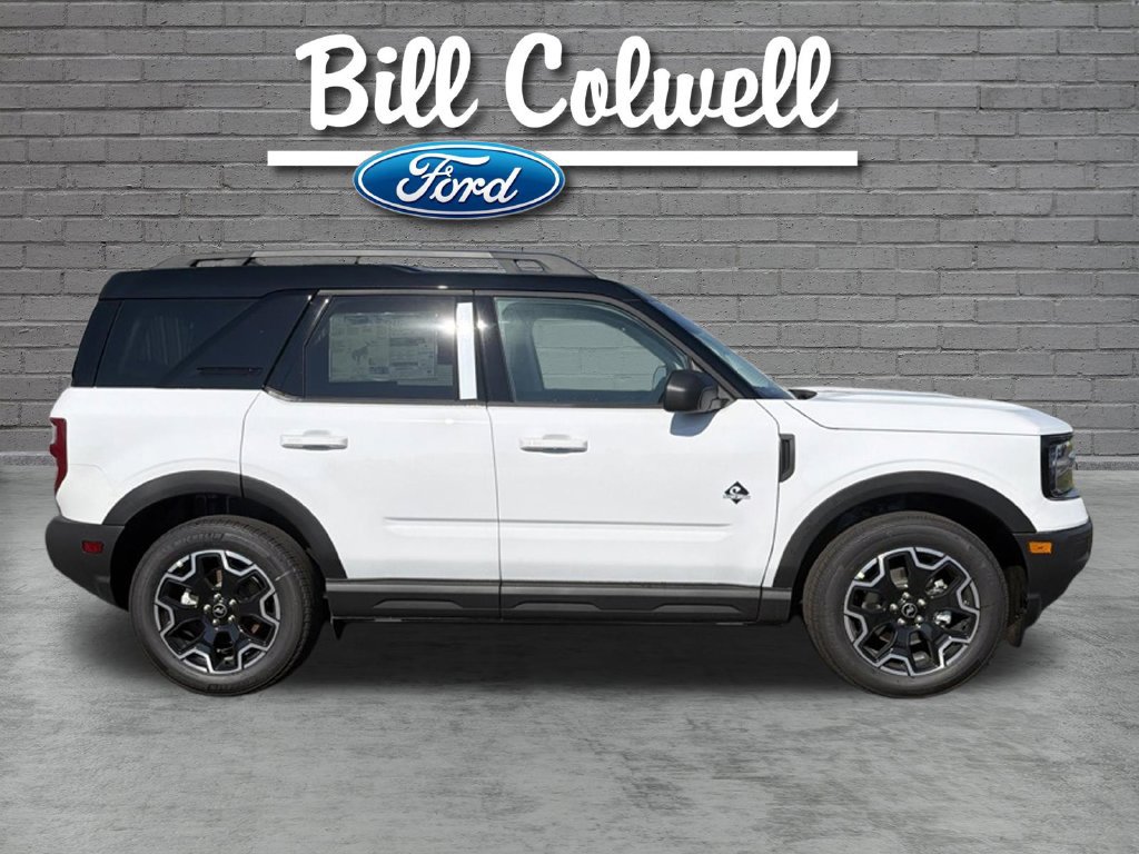 New 2026 Ford Bronco Sport Outer Banks AWD/4WD image 2