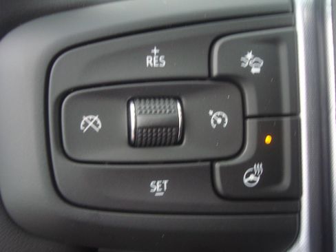 New 2026 GMC Sierra 2500 SLT w/ SLT Premium Package image 10