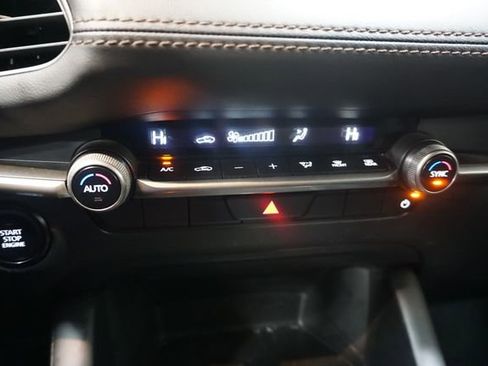Used 2024 MAZDA MAZDA3 s image 20