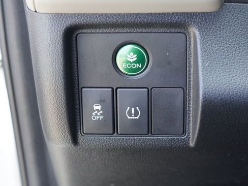 Used 2017 Honda HR-V LX image 20