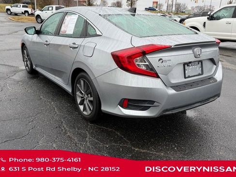 Used 2019 Honda Civic EX image 9