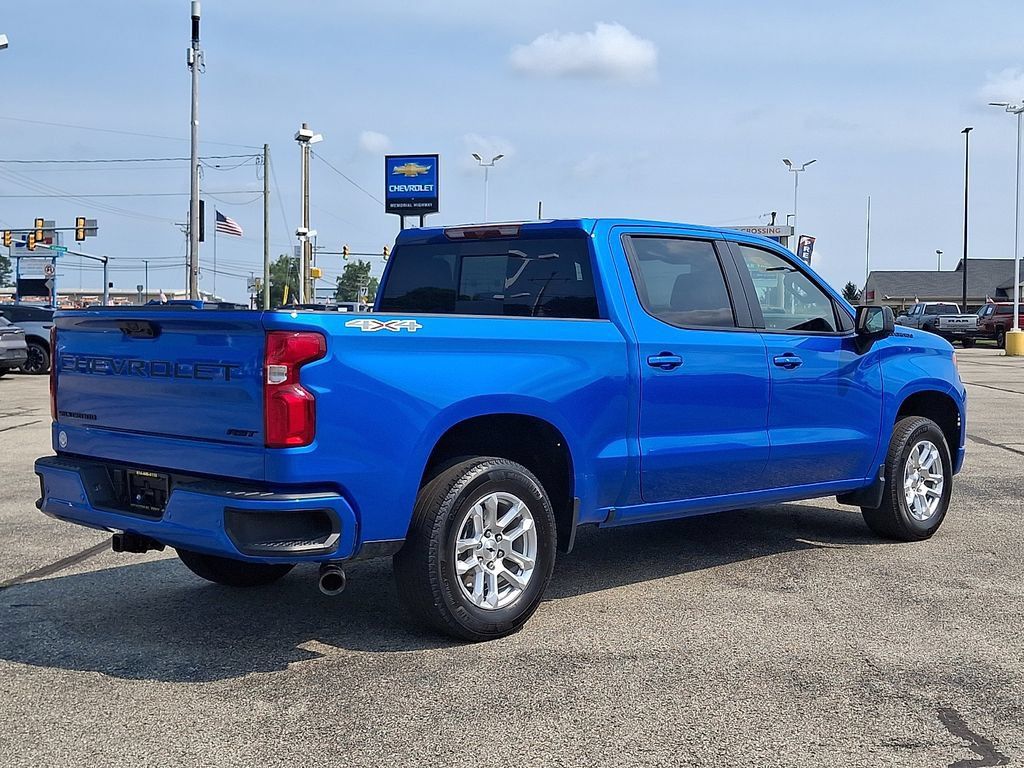 Used 2025 Chevrolet Silverado 1500 RST w/ Convenience Package II AWD/4WD image 7