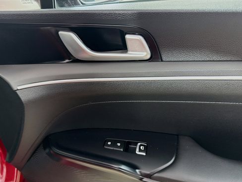 Used 2021 Kia K5 LX image 30