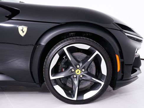 Used 2024 Ferrari Purosangue AWD/4WD image 16