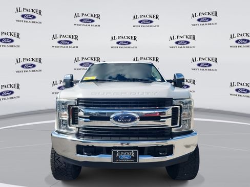 Used 2019 Ford F250 XLT image 8