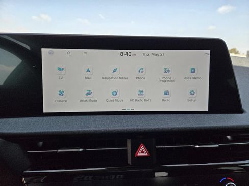 Used 2024 Kia EV6 Light RWD image 11