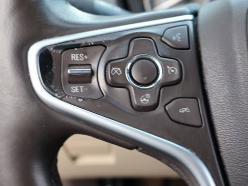 Used 2015 Buick Regal Premium w/ Experience Buick Package image 21