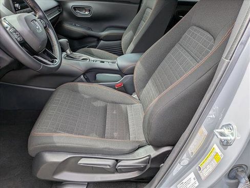 Used 2025 Honda HR-V Sport image 15
