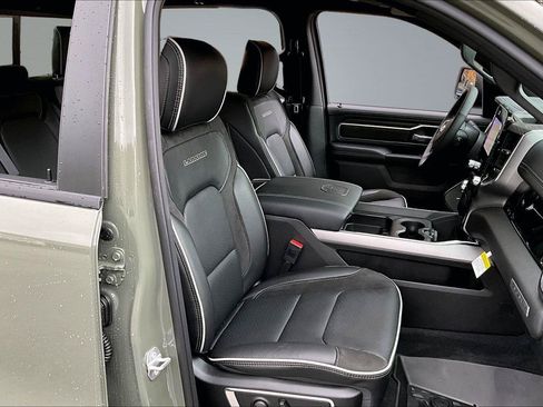 New 2026 RAM 1500 Laramie w/ Advanced Safety Group II AWD/4WD image 8