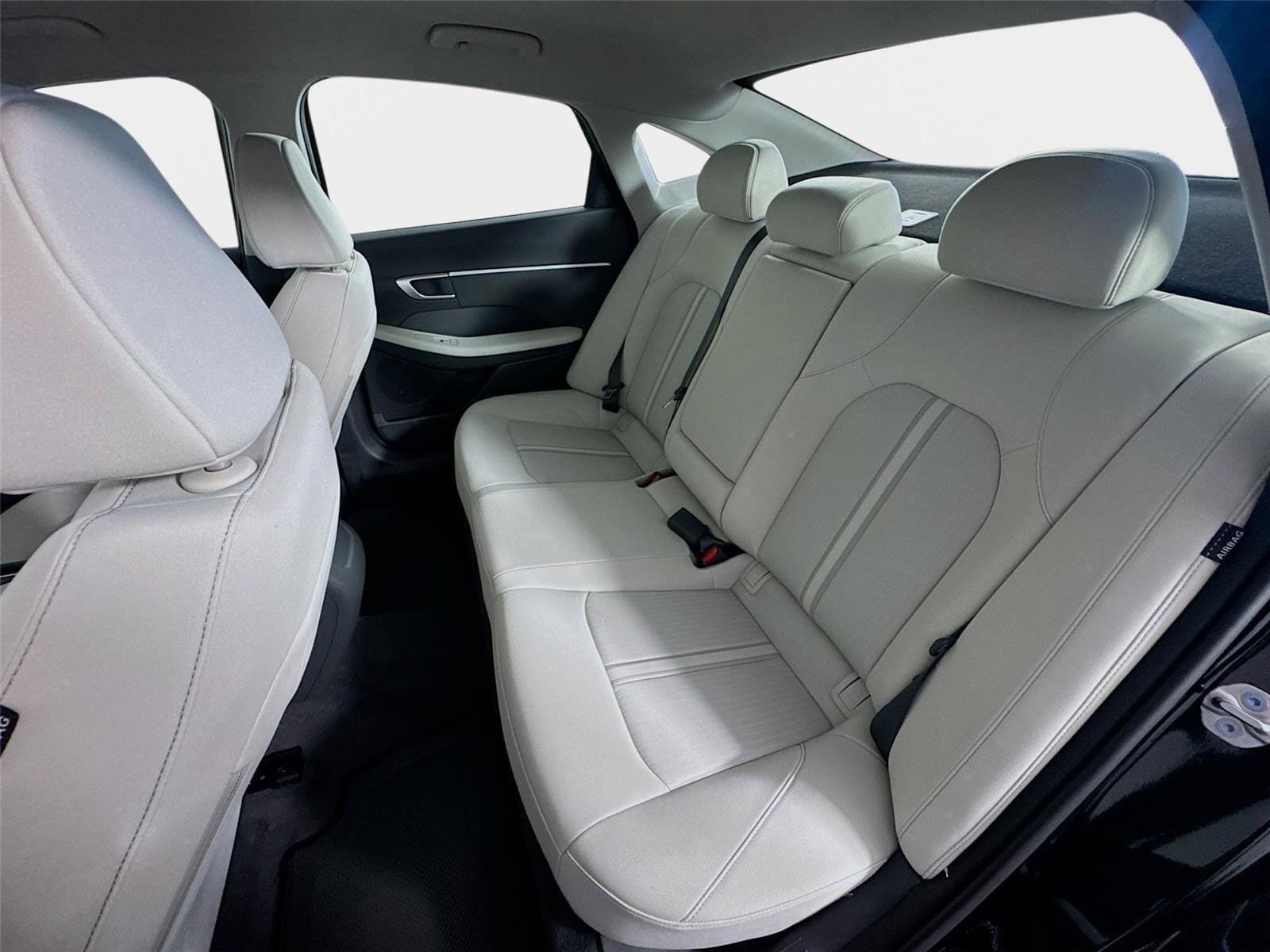 New 2026 Hyundai Sonata SEL FWD image 21