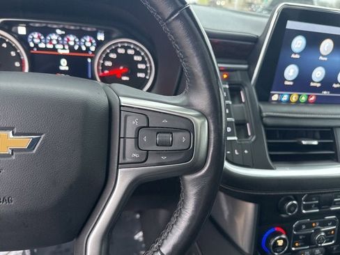 Used 2021 Chevrolet Suburban Premier w/ Premium Package image 25