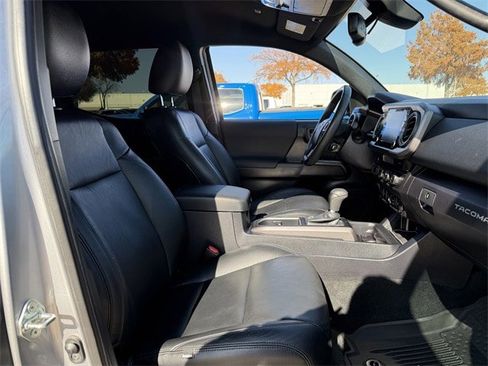 Certified 2021 Toyota Tacoma TRD Sport image 28