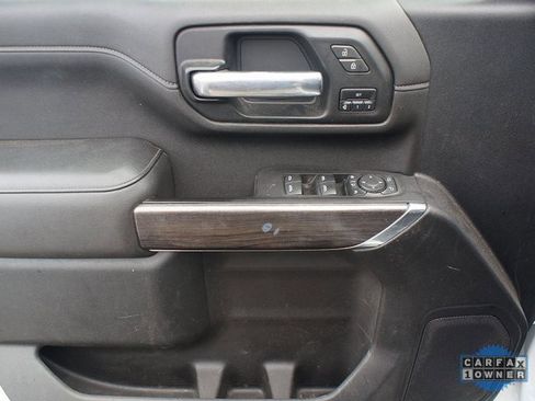 Used 2021 Chevrolet Silverado 2500 LTZ image 28