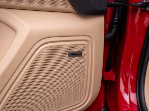 New 2026 Porsche Macan image 15