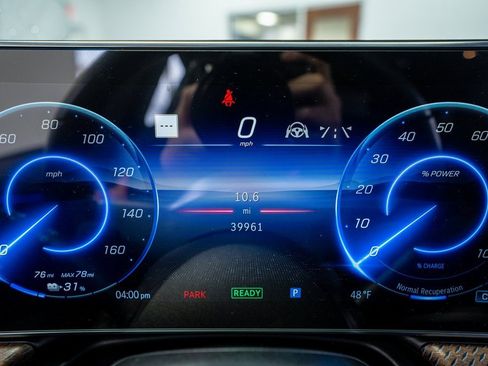 Used 2023 Mercedes-Benz EQE 500 4MATIC Sedan image 44