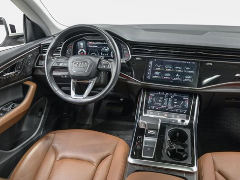 Used 2022 Audi Q8 Premium Plus image 30
